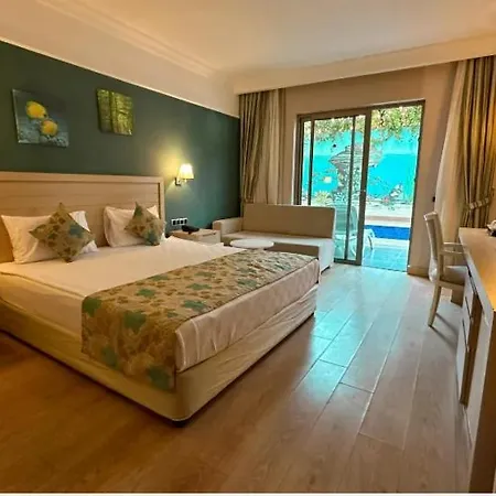 Linda Sunny & Otel 5*