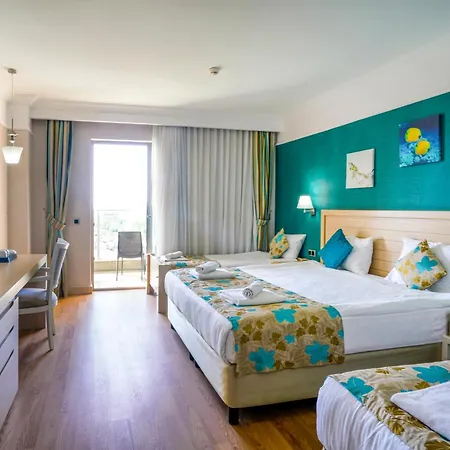 Linda Sunny & Otel Side