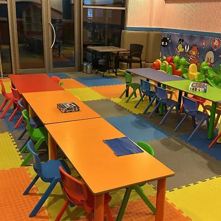 Linda Sunny & Otel 5*