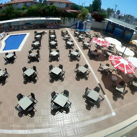 Linda Sunny & Hotel Side